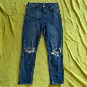 AE Distressed Jeans